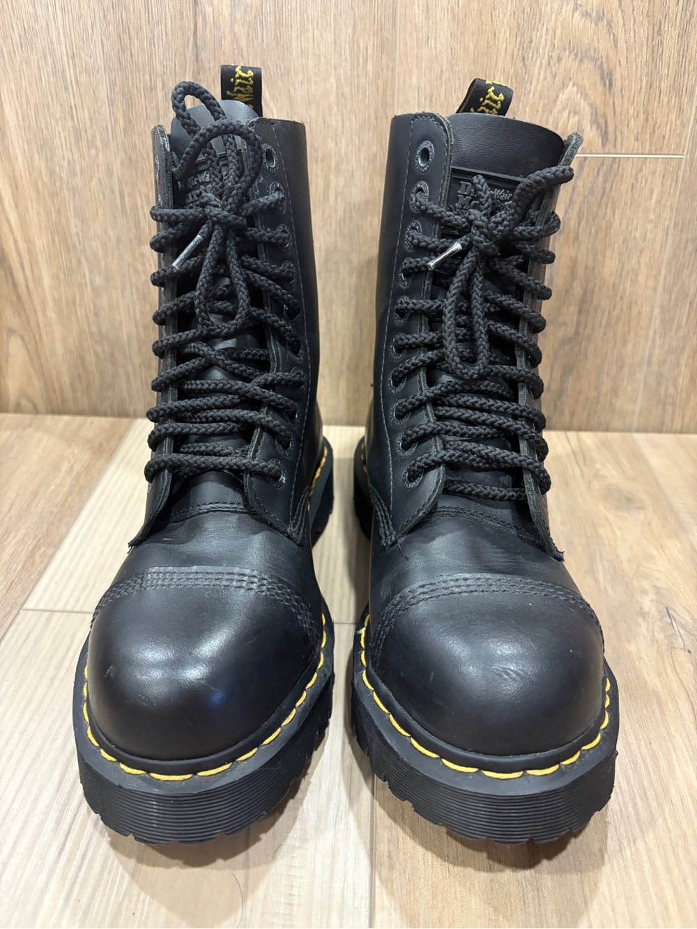 Dr. Martens 10966 Unisex 8761 BXB Black Steel Toe Cap Lace-Up M5 W6 Punk Grunge - Picture 2 of 9